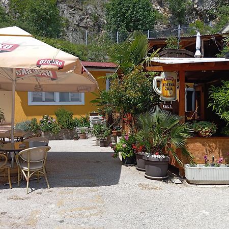 In Kala Hotell Rijeka Exteriör bild