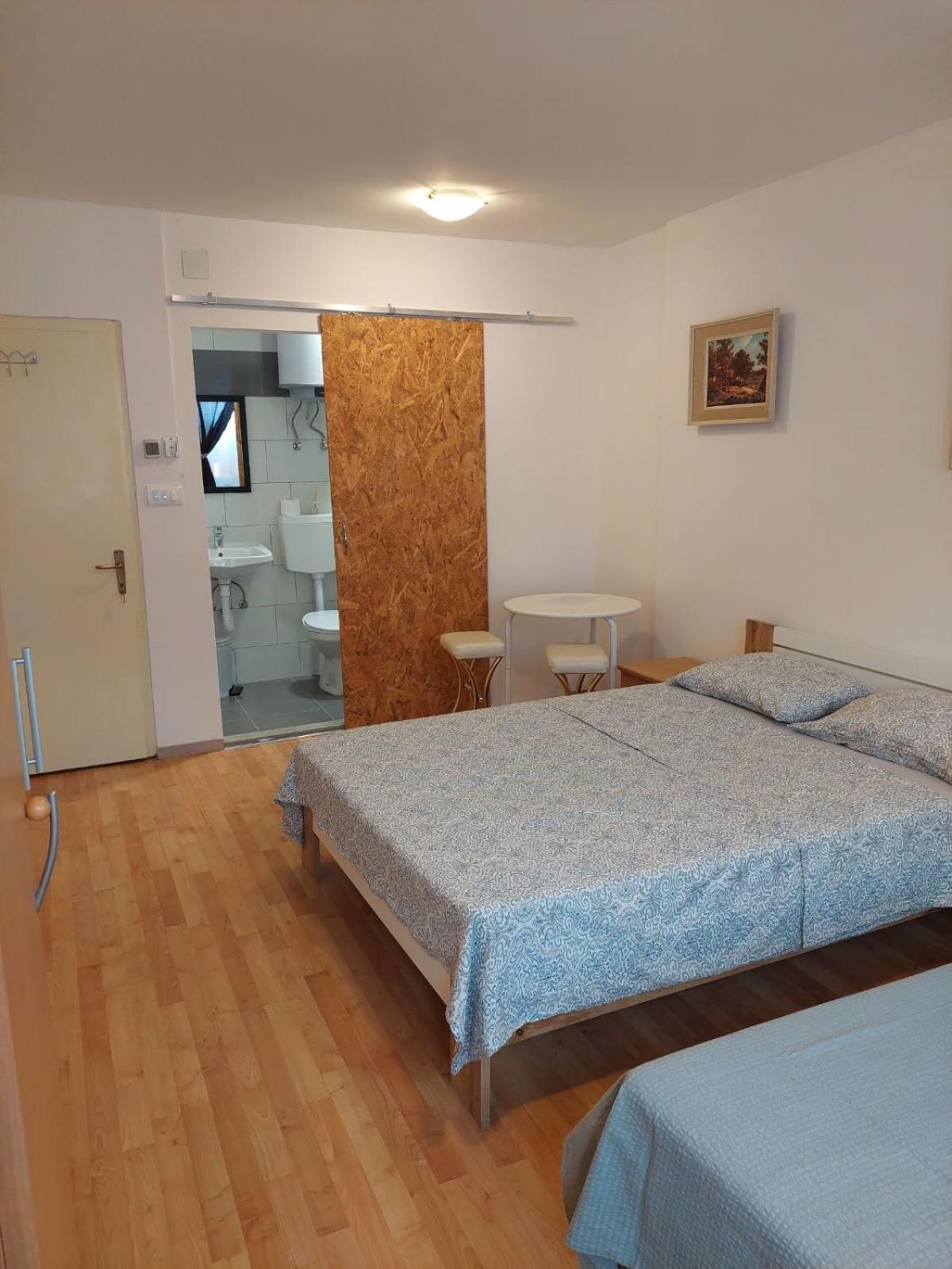 In Kala Hotell Rijeka Exteriör bild